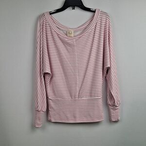 Ladies Off the Shoulder top NWOT